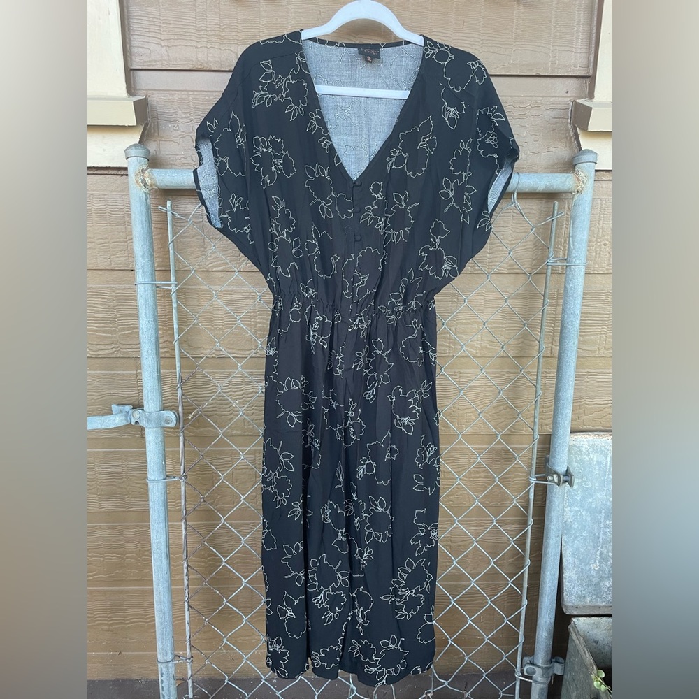 MOD Lusive Black Maxi Dress w/ White Floral Detail